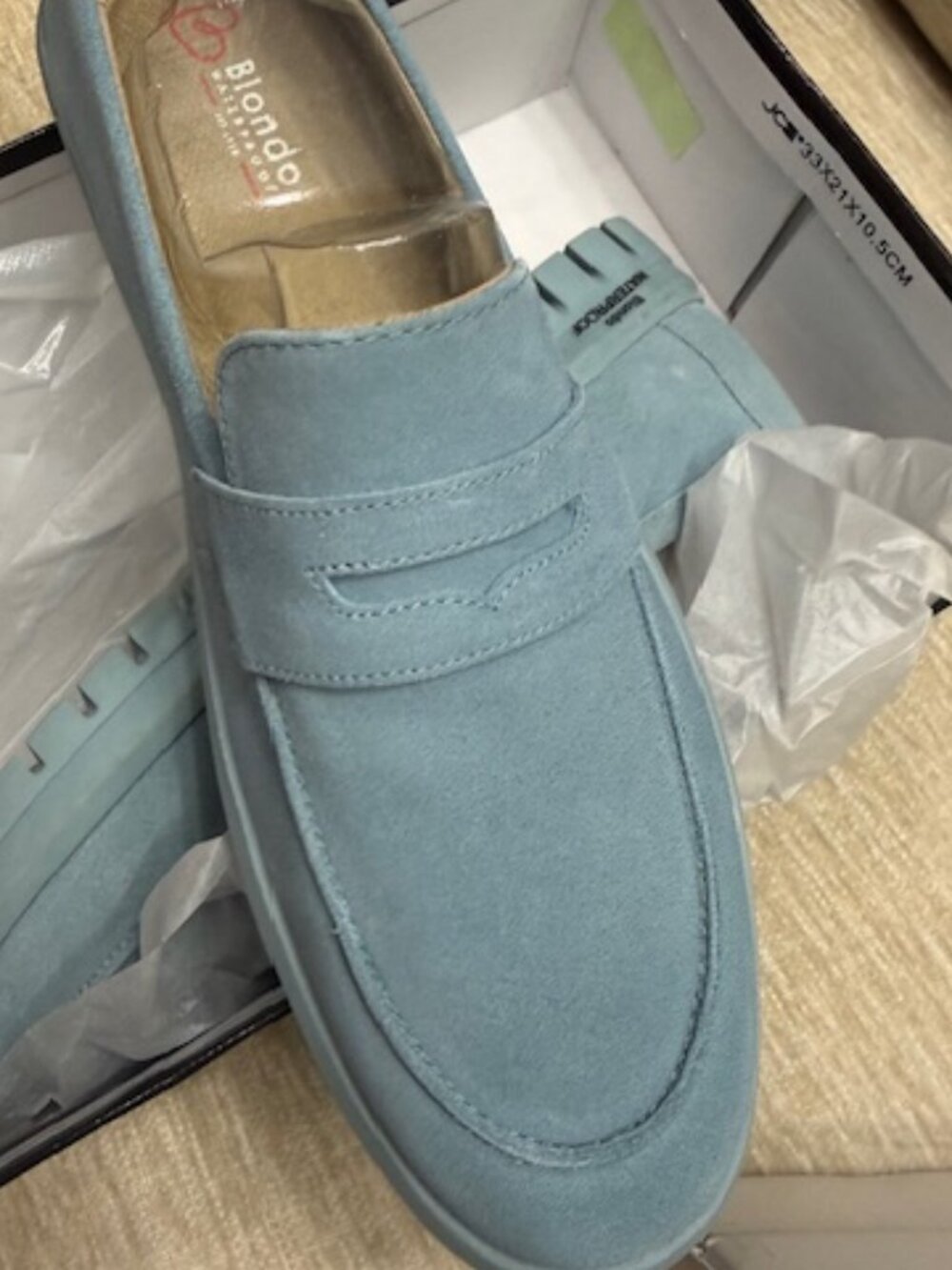 Blondo Light Blue Waterproof Suede Lug Sole Loafers 11
